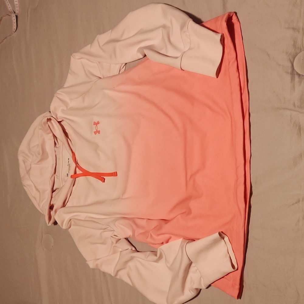 Womens under armour hoodie. XL